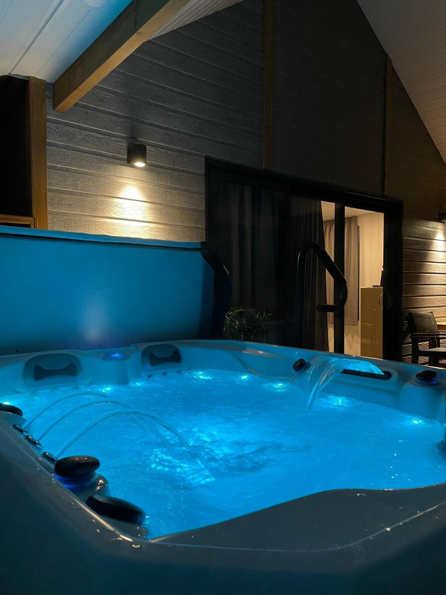 Domaine Les 2 Mondes Hotel Aydat Eksteriør billede